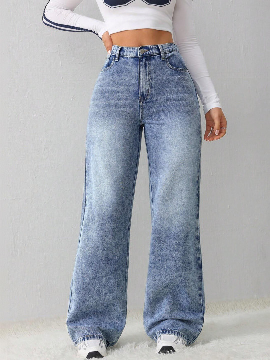 Women Flared High-Rise Light Fade Stretchable Jeans
